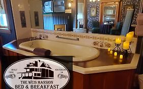 The Weis Mansion Bed And Breakfast